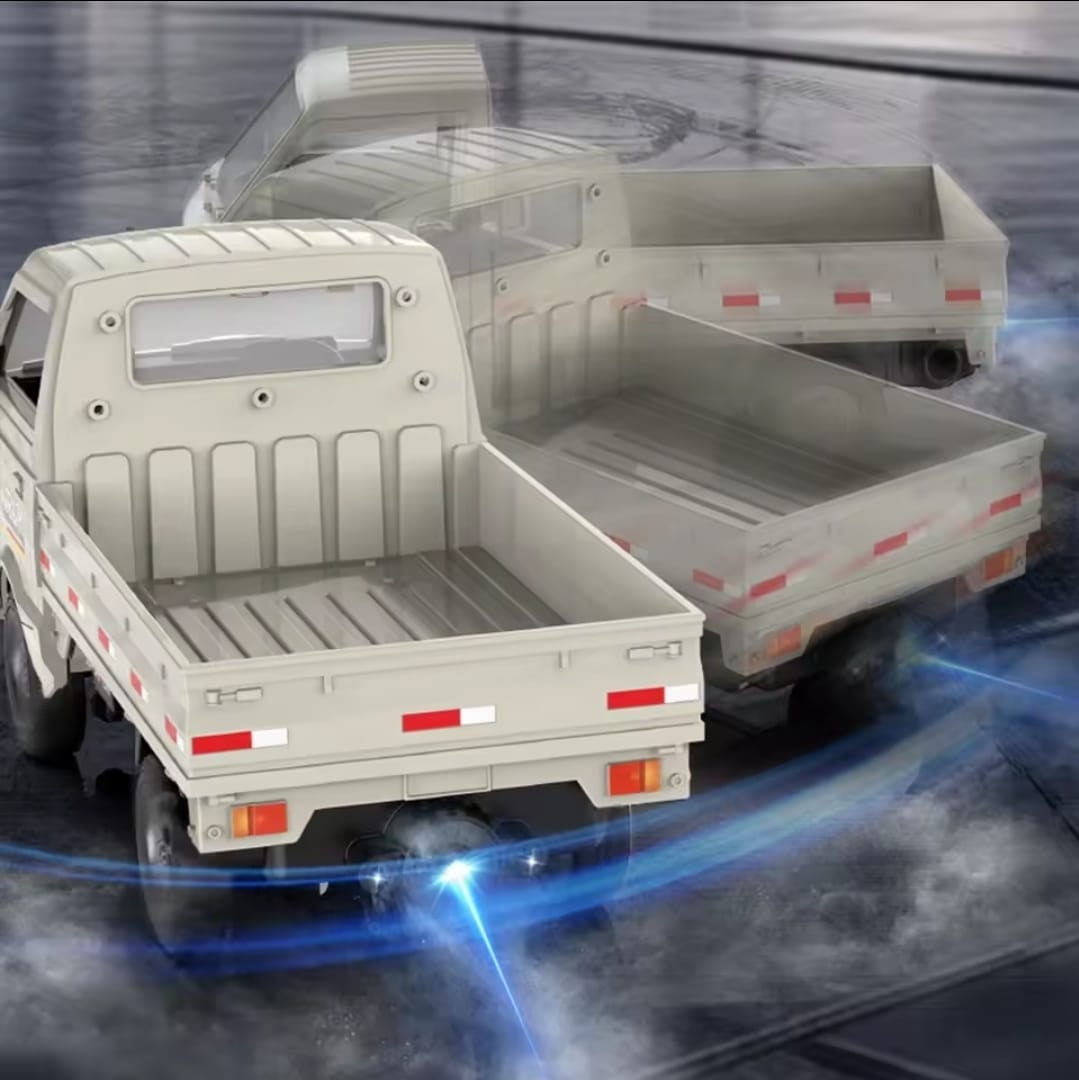 Camion 3 4 De Carga A Control Remoto 1:18 Con Luz Led Color Blanco